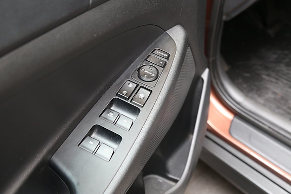 Hyundai Tucson 9 of 24
