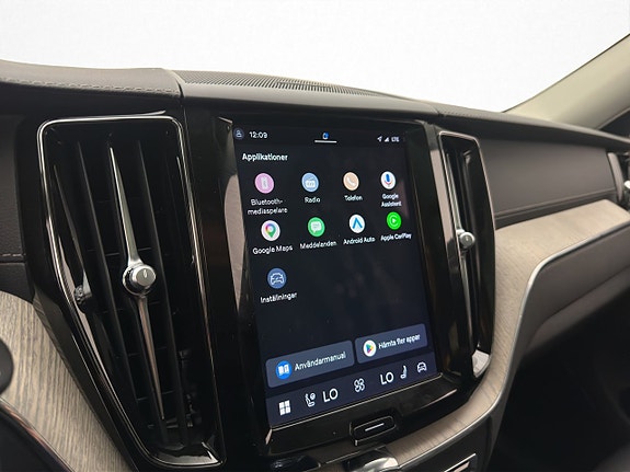 Volvo XC60 22 of 30