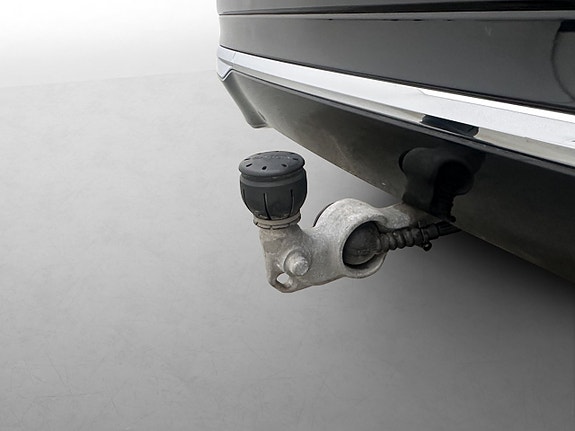 Volvo XC60 9 of 30