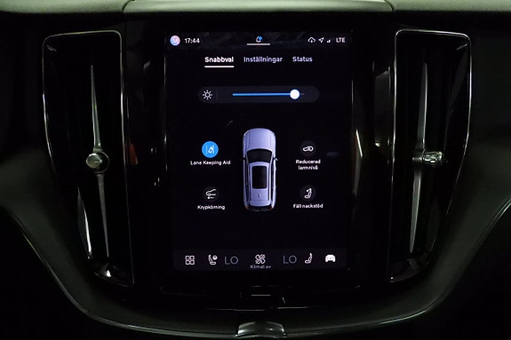 Volvo XC60 22 of 26