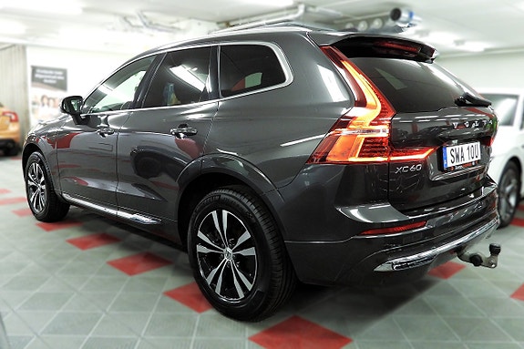 Volvo XC60 8 of 26