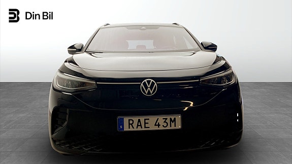 Volkswagen ID.4 4 of 13