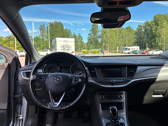 Opel Astra 11 of 23