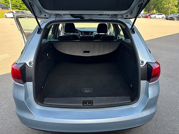 Opel Astra 12 of 23