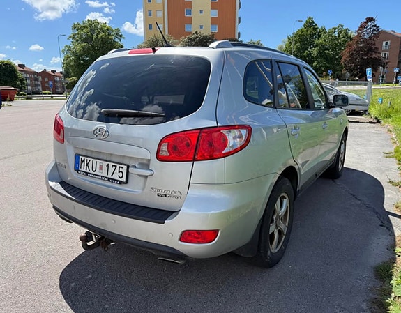 Hyundai Santa Fe 5 of 9