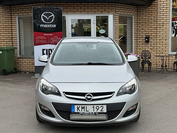 Opel Astra 4 of 5