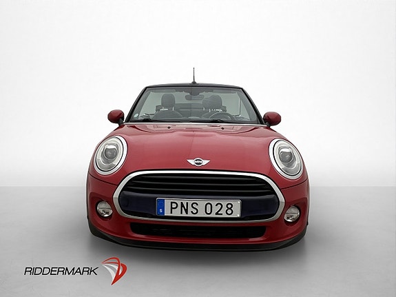 MINI Cooper 2 of 5