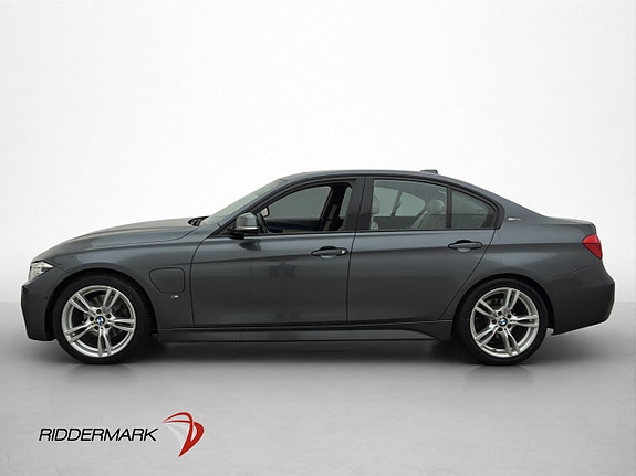 BMW 330e 4 of 5