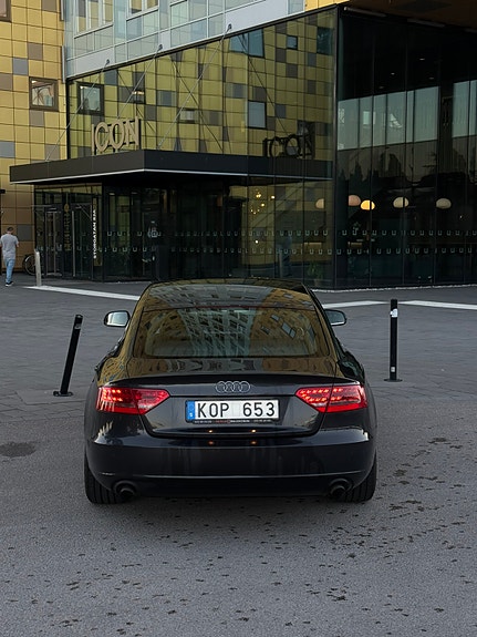 Audi A5 4 of 13