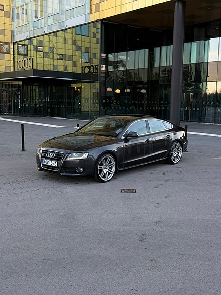 Audi A5 2 of 13