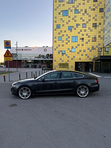 Audi A5 6 of 13