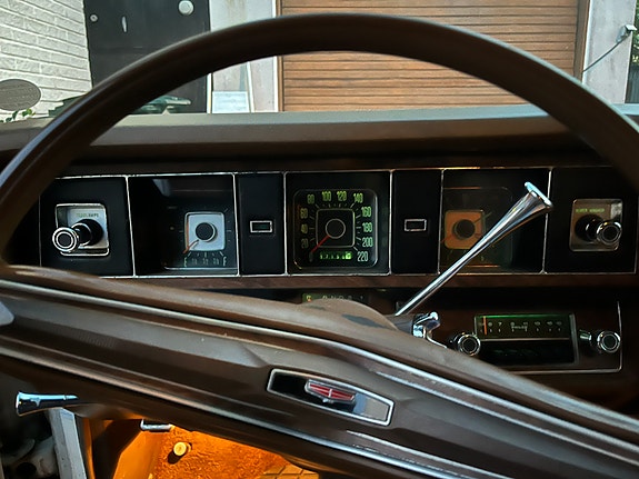 Mercury Marquis 7 of 13