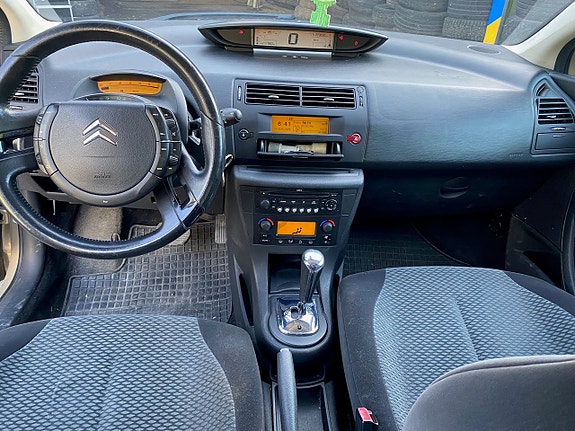 Citroen C4 2 of 5
