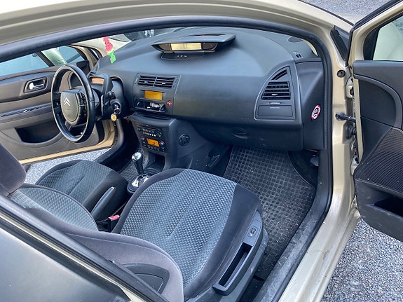 Citroen C4 5 of 5