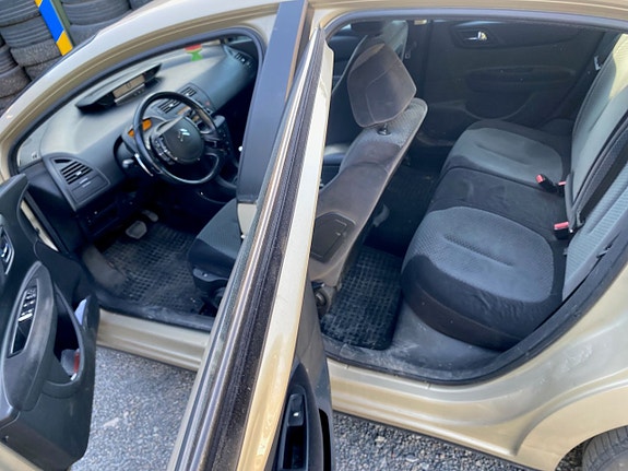 Citroen C4 6 of 10