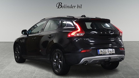 Volvo V40 Cross Country 6 of 20