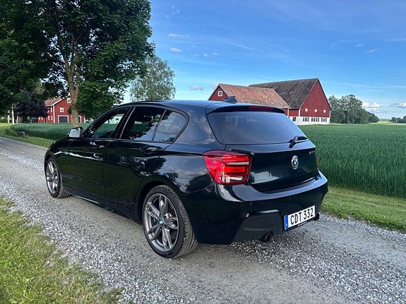BMW M135i 2 of 5
