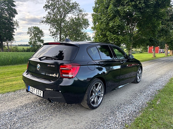 BMW M135i 4 of 5