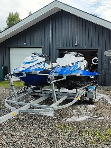Höst pris 2x Yamaha. Gp1800/Fxsho 2 of 5