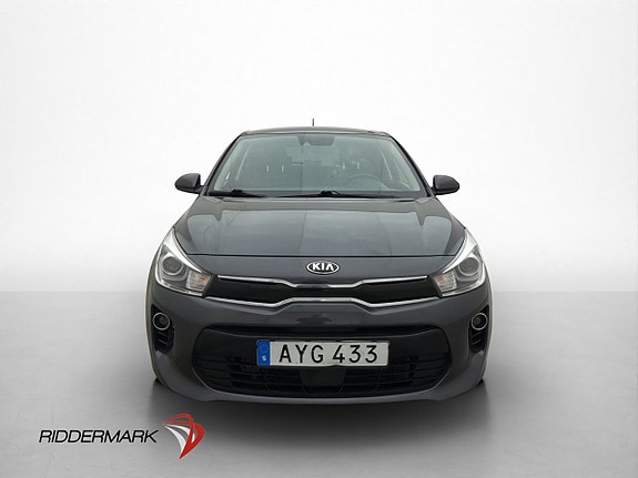 Kia Rio 2 of 5