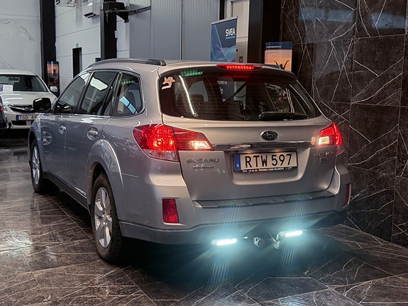 Subaru Outback 18 of 19