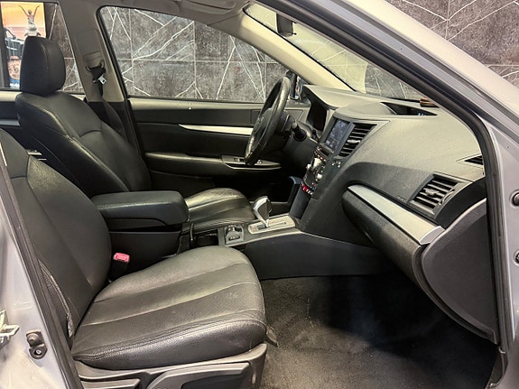 Subaru Outback 5 of 5