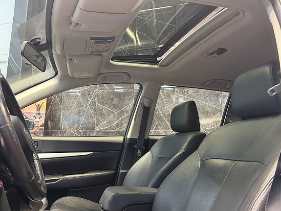 Subaru Outback 15 of 19