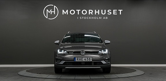 Volkswagen Golf I 2 of 5