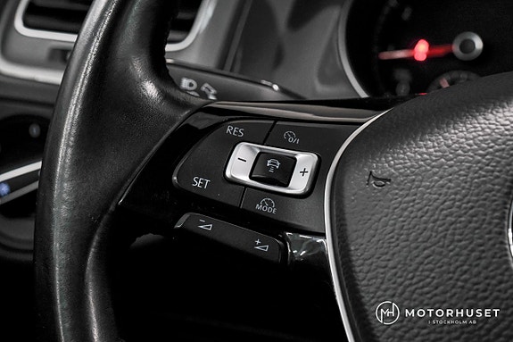 Volkswagen Golf Alltrack 16 of 21