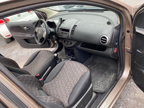 Nissan Note 4 of 5