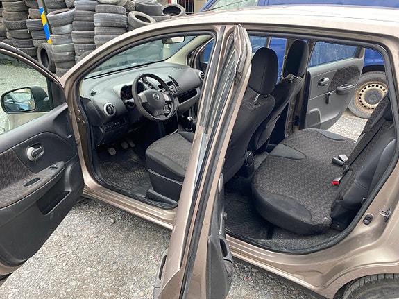 Nissan Note 5 of 5