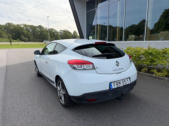 Renault Megane III 3 of 9