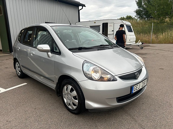 Honda Jazz 2 of 5