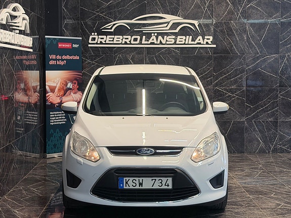 Ford C-Max 10 of 18
