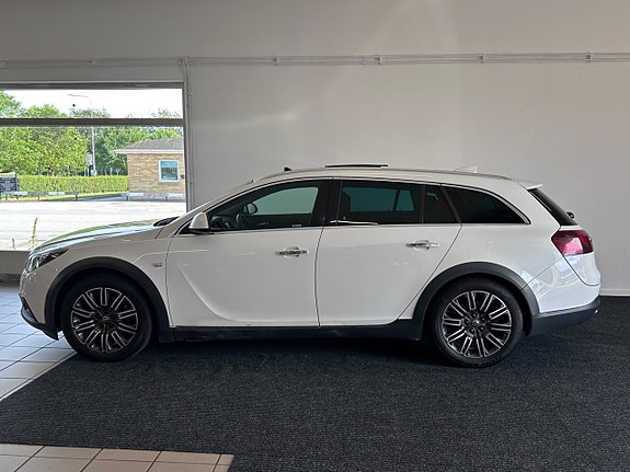 Opel Insignia Country Tourer 9 of 27