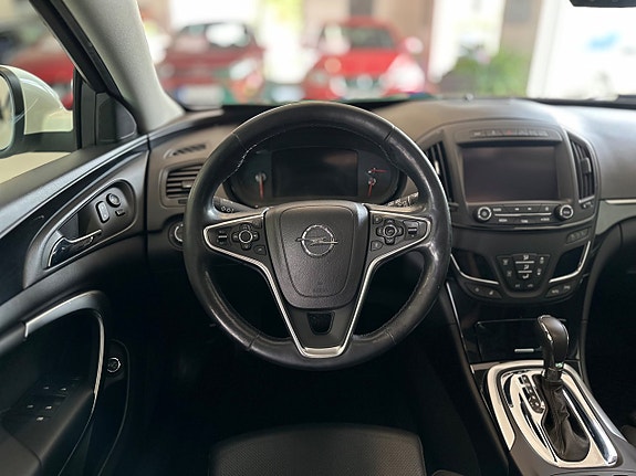 Opel Insignia Country Tourer 25 of 27