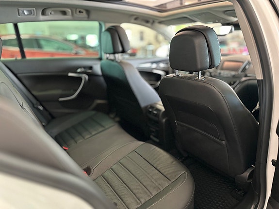 Opel Insignia Country Tourer 26 of 27