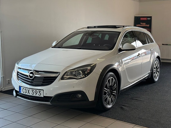 Opel Insignia Country Tourer 4 of 5