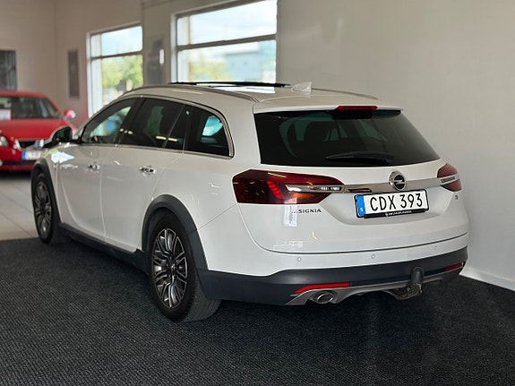 Opel Insignia Country Tourer 8 of 27