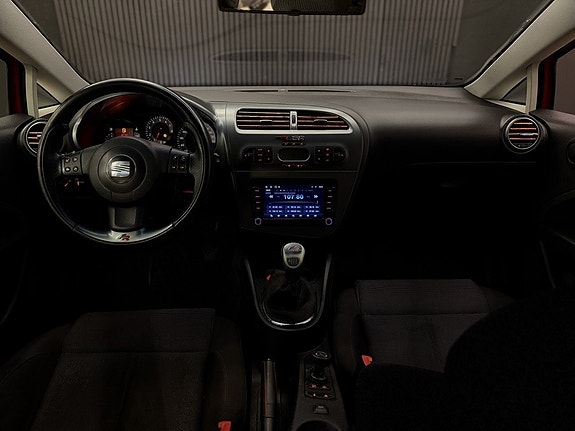 Seat Leon 18 of 26