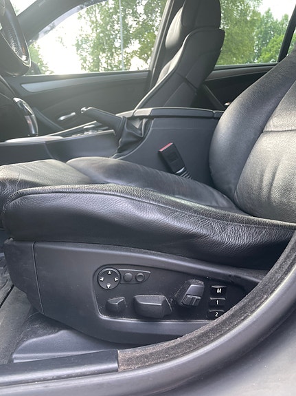 BMW 520d 12 of 15