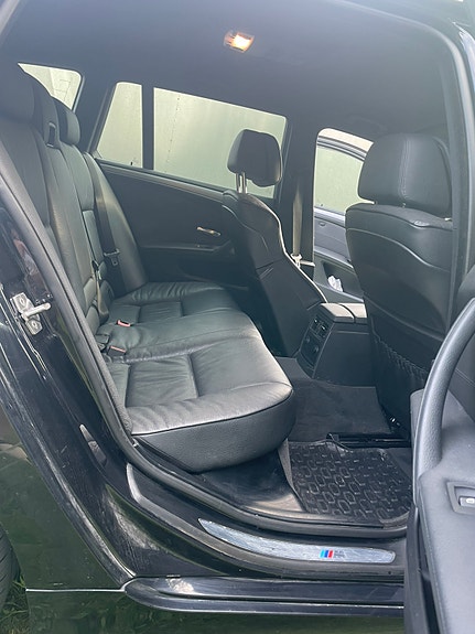 BMW 520d 13 of 15