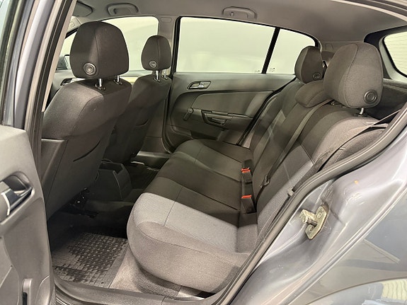 Opel Astra 11 of 21