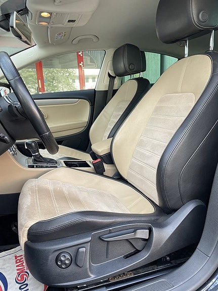 Volkswagen CC 16 of 22