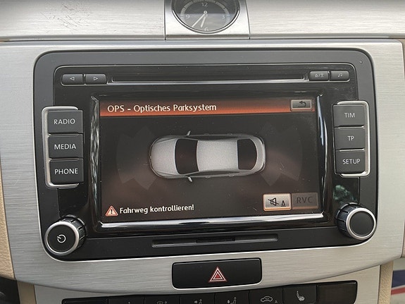 Volkswagen CC 13 of 22