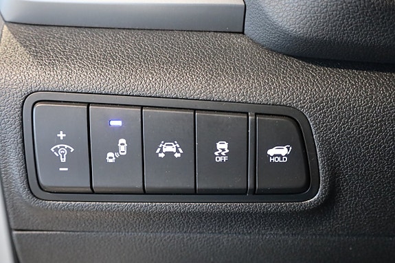 Hyundai Tucson 30 of 30