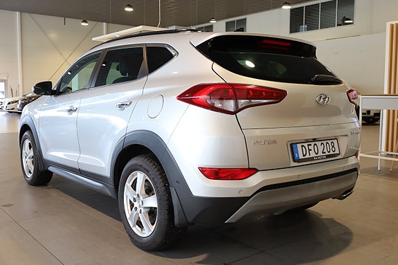 Hyundai Tucson 3 of 30