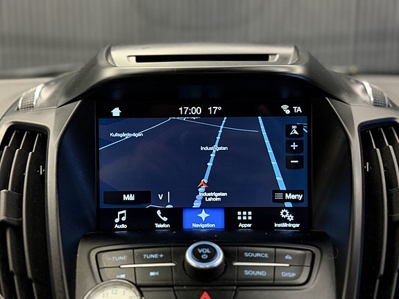 Ford Kuga 21 of 26