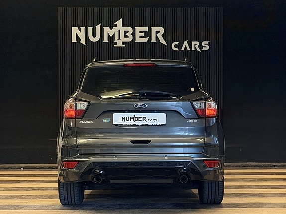 Ford Kuga 8 of 26