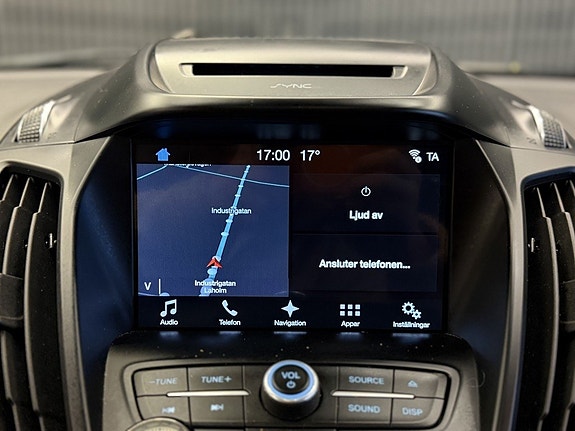 Ford Kuga 24 of 26